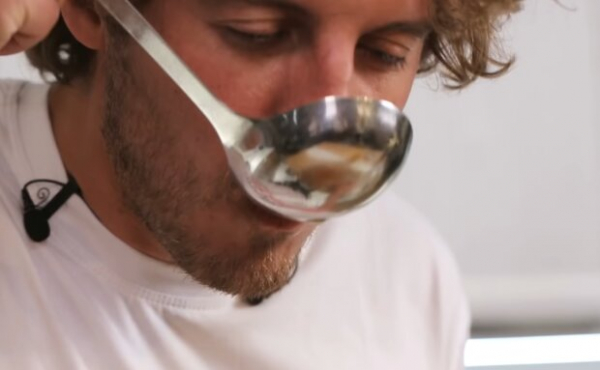 Домашний квас от Евгения Клопотенко освежит моментально: вкуснейший рецепт летнего напитка Домашний квас от Евгения Клопотенко освежит моментально: вкуснейший рецепт летнего напитка