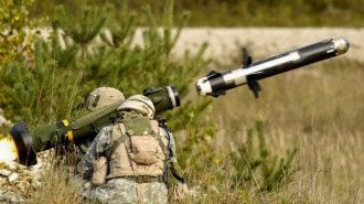 Латвия, Литва и Эстония поставят Украине ракетные комплексы Stinger и Javelin
Латвия, Литва и Эстония поставят Украине ракетные комплексы Stinger и Javelin
