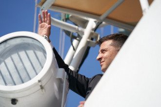 Стало известно, во сколько миллионов украинцам обойдутся полеты Зеленского в 2021-м
Стало известно, во сколько миллионов украинцам обойдутся полеты Зеленского в 2021-м