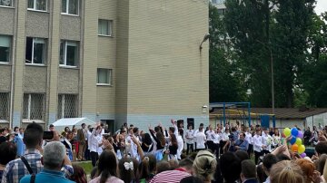 Запрет русского языка в школах: нельзя будет общаться даже на переменах детали законопроекта Запрет русского языка в школах: нельзя будет общаться даже на переменах детали законопроекта