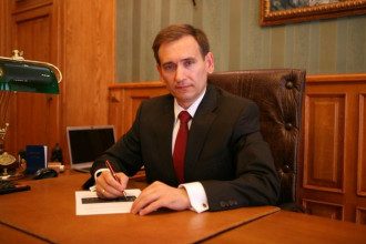 У Зеленского обвинили Тупицкого в поддержке оккупации Крыма
У Зеленского обвинили Тупицкого в поддержке оккупации Крыма