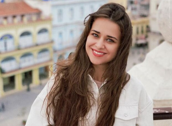 Slavia в соблазнительном мини дала мощный ответ бывшему Дзидзьо: "Счастье меня не минует" Slavia в соблазнительном мини дала мощный ответ бывшему Дзидзьо: "Счастье меня не минует"