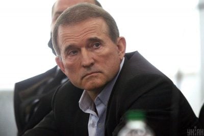 "Перешли на сторону врага": предатель Медведчук набросился на бывших соратников по Раде
"Перешли на сторону врага": предатель Медведчук набросился на бывших соратников по Раде