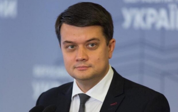 Разумков признался, кто помогает управлять страной - "Держите в тонусе" Разумков признался, кто помогает управлять страной - "Держите в тонусе"