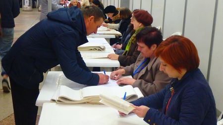 В Винницкой области открыли три уголовных производства относительно нарушения избирательного законодательства В Винницкой области открыли три уголовных производства относительно нарушения избирательного законодательства