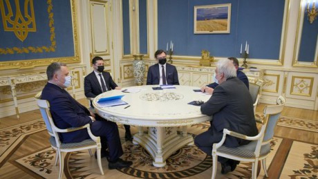 Президент принял верительные грамоты у послов Вьетнама, Бразилии и Италии