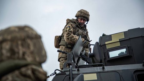 Один украинский военный погиб, еще двое - получили ранения в результате 14 обстрелов оккупантов Один украинский военный погиб, еще двое - получили ранения в результате 14 обстрелов оккупантов