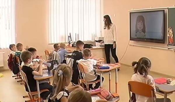 В школах введут страхование от Covid-19: кому придется оформлять документы В школах введут страхование от Covid-19: кому придется оформлять документы