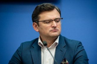 Кулеба назвал Крым "острой раной" для Путина

                        