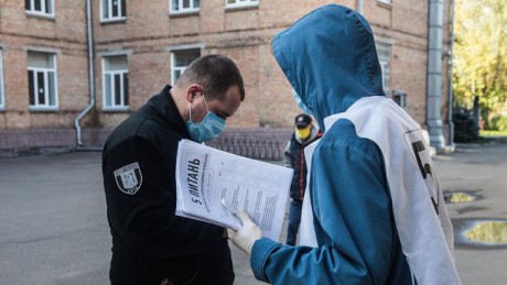 Полиция уже открыла 6 уголовных дел за нарушения в день выборов Полиция уже открыла 6 уголовных дел за нарушения в день выборов