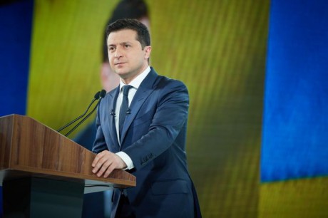 Зеленский внес в парламент законопроект о большом Государственном Гербе Украины Зеленский внес в парламент законопроект о большом Государственном Гербе Украины