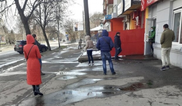 "Новая почта" после кобыл переходит на египетских "рабов": уровень доставки - 2020 "Новая почта" после кобыл переходит на египетских "рабов": уровень доставки - 2020