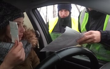 Остановились и сразу получили штраф: водителей предупредили о невнимательности