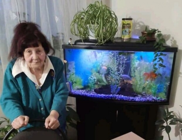 79-летняя женщина с потерей памяти ушла из дома и не вернулась: тело нашли в пруду после долгих поисков 79-летняя женщина с потерей памяти ушла из дома и не вернулась: тело нашли в пруду после долгих поисков