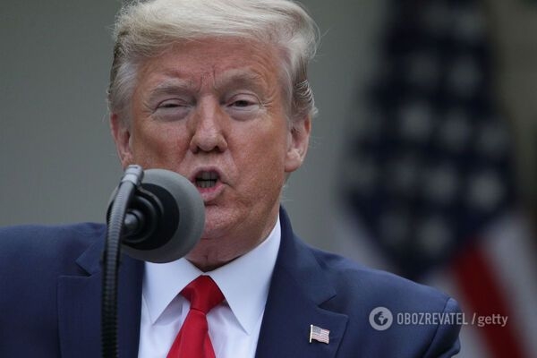 Трамп продлил санкции против Беларуси из-за угрозы нацбезопасности
Трамп продлил санкции против Беларуси из-за угрозы нацбезопасности
