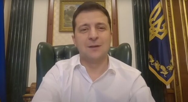 Зеленский обратился к украинцам: "Перестало расти, как магазин Roshen по всей стране" Зеленский обратился к украинцам: "Перестало расти, как магазин Roshen по всей стране"