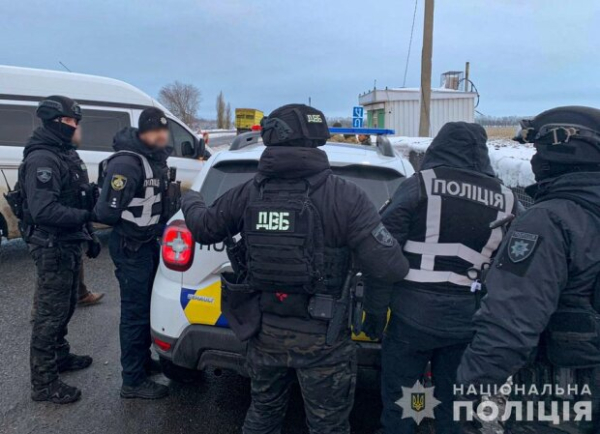 Министр МВД Клименко объяснил, почему против отправки полицейских на фронт: стрелять в преступников и оккупантов – разные вещи Министр МВД Клименко объяснил, почему против отправки полицейских на фронт: стрелять в преступников и оккупантов – разные вещи