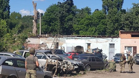 Над задержанием "полтавского террориста" работает оперативный штаб Над задержанием "полтавского террориста" работает оперативный штаб