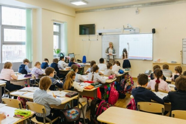 Шмыгаль пояснил, как будет проходить обучение с 1 сентября в "красных зонах" карантина Шмыгаль пояснил, как будет проходить обучение с 1 сентября в "красных зонах" карантина