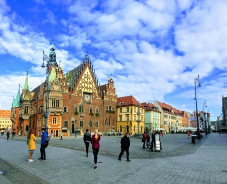 Украина в этом году откроет генконсульство во Вроцлаве, - Боднар Украина в этом году откроет генконсульство во Вроцлаве, - Боднар