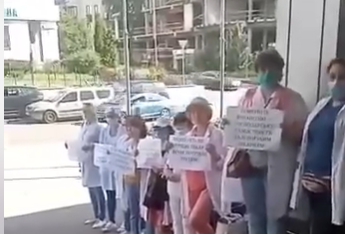 Железнодорожные больницы Украины заявили о давлении: разгорелся скандал
Железнодорожные больницы Украины заявили о давлении: разгорелся скандал