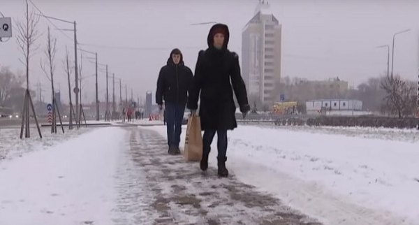 Погода на 15 января принесет в Украину тепло, но скроет его за дикими ветрами - даже без "минусов" замерзнуть можно