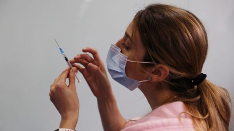 Украина начнет вакцинацию от COVID-19 с вакцины AstraZeneca производства Индии, - Степанов