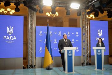 Верховная Рада приняла закон: какие нововведения готовятся в армии Верховная Рада приняла закон: какие нововведения готовятся в армии