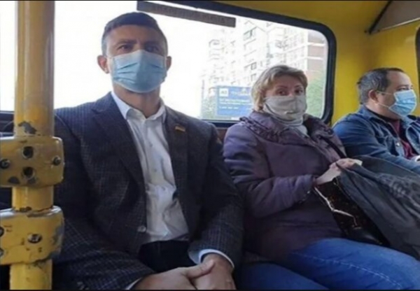 Тищенко покатался на киевской маршрутке и скрылся на мерседесе, не заплатив