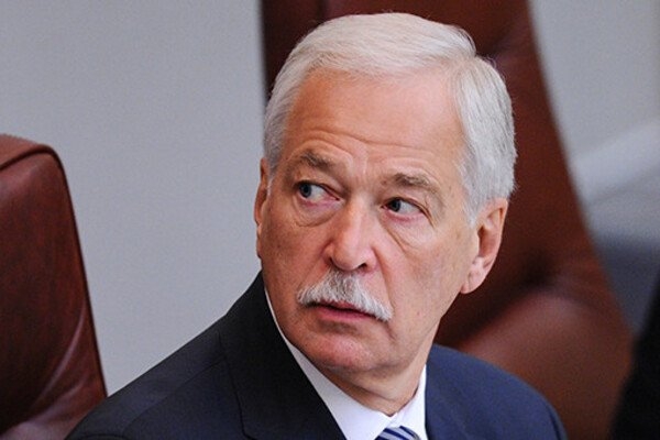Москва пригрозила Киеву "непоправимыми последствиями" из-за "Минска"
Москва пригрозила Киеву "непоправимыми последствиями" из-за "Минска"