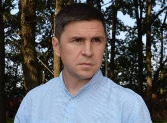 В Офисе президента оценили "оскорбительную" статью об Украине "слабака" Медведева
В Офисе президента оценили "оскорбительную" статью об Украине "слабака" Медведева