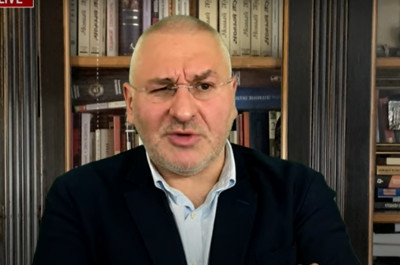 Арестович написал заявление об уходе с должности
Арестович написал заявление об уходе с должности