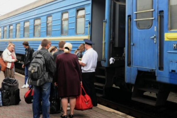 Пассажиры "Укрзализныци" требуют серьезных изменений после введения женских купе: новый уровень "дискриминации" Пассажиры "Укрзализныци" требуют серьезных изменений после введения женских купе: новый уровень "дискриминации"