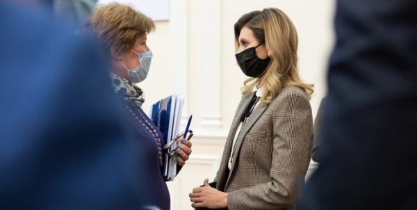 Елена Зеленская срочно обратилась к украинцам, времени осталось мало
