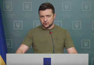 Зеленский пережил уже более десяти попыток покушения
Зеленский пережил уже более десяти попыток покушения