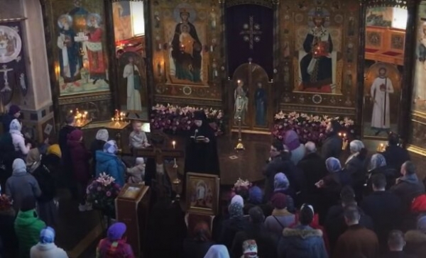 Молитва благодарности Всевышнему: сильные слова, которые помогут стать достойными любви и милосердия Молитва благодарности Всевышнему: сильные слова, которые помогут стать достойными любви и милосердия
