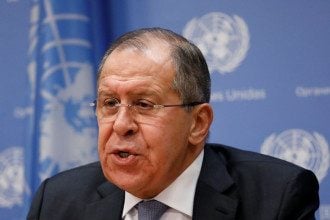 "Для Украины никакого плана "Б" не может быть": Лавров не видит альтернативы "Минске"
"Для Украины никакого плана "Б" не может быть": Лавров не видит альтернативы "Минске"