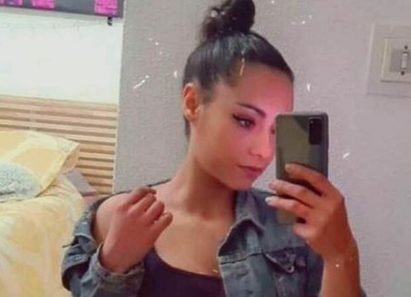 22-летняя девушка два года жила с губкой в шее, пока врачи облучали ее от "рака": потеряла время и работу 22-летняя девушка два года жила с губкой в шее, пока врачи облучали ее от "рака": потеряла время и работу