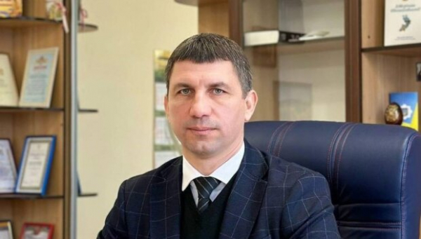 Надо было хоть что-то: в Одесской области задержали председателя райсовета, который присвоил лодку Надо было хоть что-то: в Одесской области задержали председателя райсовета, который присвоил лодку