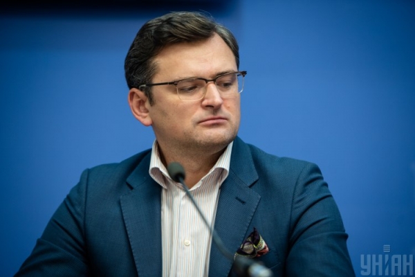 Кулеба рассказал о судьбе безвизового режима после пандемии коронавируса
Кулеба рассказал о судьбе безвизового режима после пандемии коронавируса