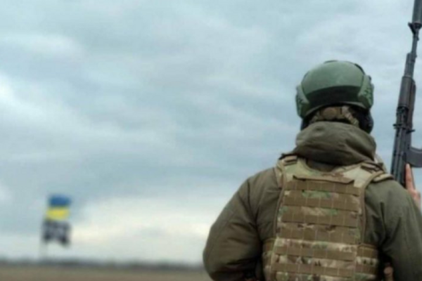 Российские оккупанты обстреляли Марьинку и ранили украинского военного
Российские оккупанты обстреляли Марьинку и ранили украинского военного