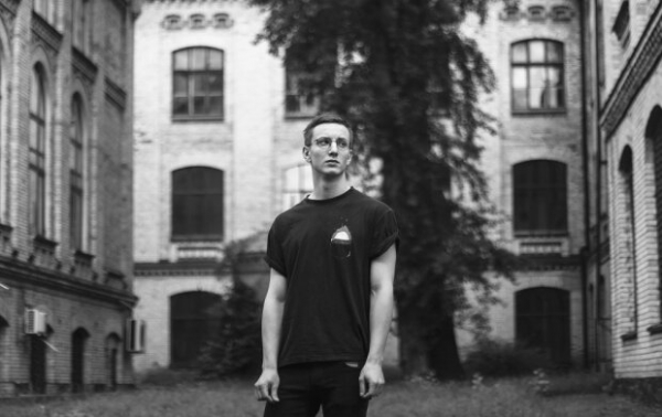 "Как объяснить любовь?": истории мужественных людей, навсегда сменивших язык врага на украинский "Как объяснить любовь?": истории мужественных людей, навсегда сменивших язык врага на украинский