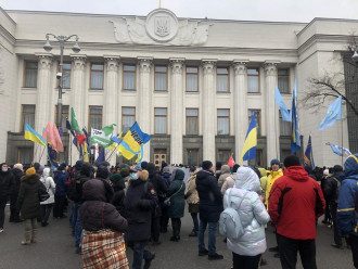 Верховная Рада отложила введение кассовых аппаратов для ФОПов
Верховная Рада отложила введение кассовых аппаратов для ФОПов