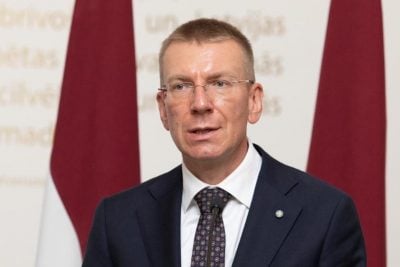 Низкий уровень жизни приводит к агрессии: Пономарев объяснил, какой должна стать Россия
Низкий уровень жизни приводит к агрессии: Пономарев объяснил, какой должна стать Россия