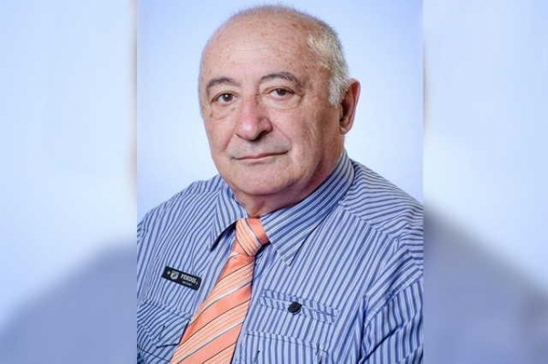 "Оно мне не надо": Зеленский-старший отреагировал на присвоение стипендии
                                                                                
