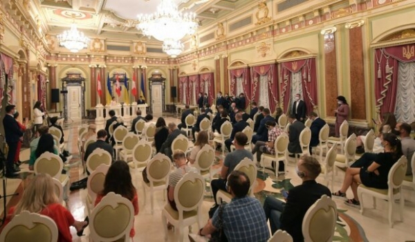 Зеленский ответил луцкому террористу и успокоил украинцев