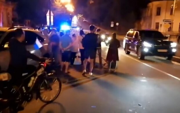 Звезда топовых хитов 90-х найдена в Москве без сознания: "Голова пробита..." Звезда топовых хитов 90-х найдена в Москве без сознания: "Голова пробита..."