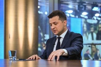 The European Post: Зеленский начал системную борьбу с разрушительным влиянием украинского олигархата
The European Post: Зеленский начал системную борьбу с разрушительным влиянием украинского олигархата
