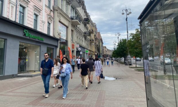 Возвращение украинцев из-за границы и принцип "воюй или работай": Шмигаль рассказал, что бюджету не хватает денег