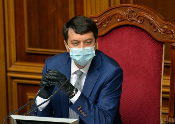 Разумков готовит срочное заседание для глав фракций: озвучены вопросы для обсуждения Разумков готовит срочное заседание для глав фракций: озвучены вопросы для обсуждения